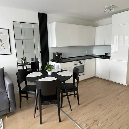 Nawigator Apartment *